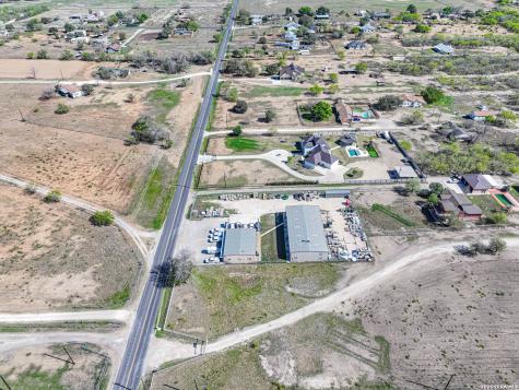 4754 Rakowitz Adkins TX 78101