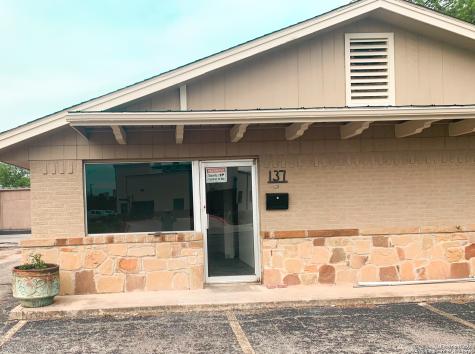137 Fredericksburg New Braunfels TX 78130