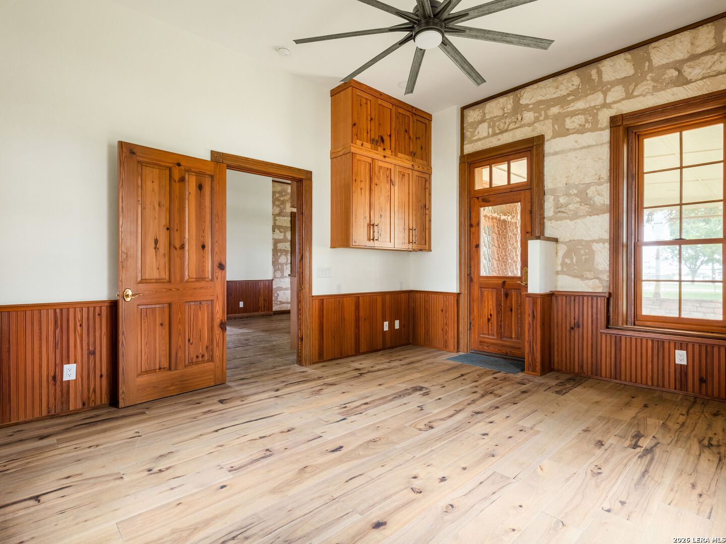 1461 S Us Highway 87 Fredericksburg TX 78624