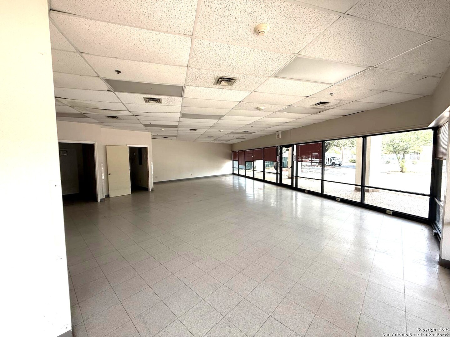 8001 Midcrown San Antonio TX 78218