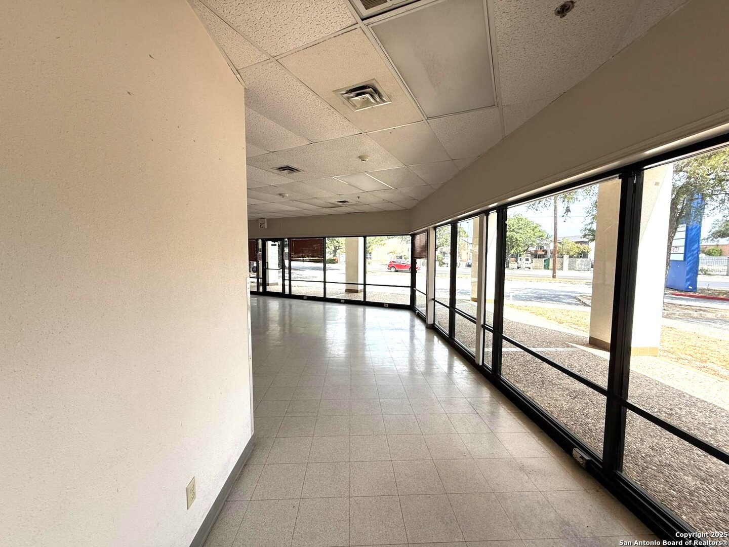 8001 Midcrown San Antonio TX 78218