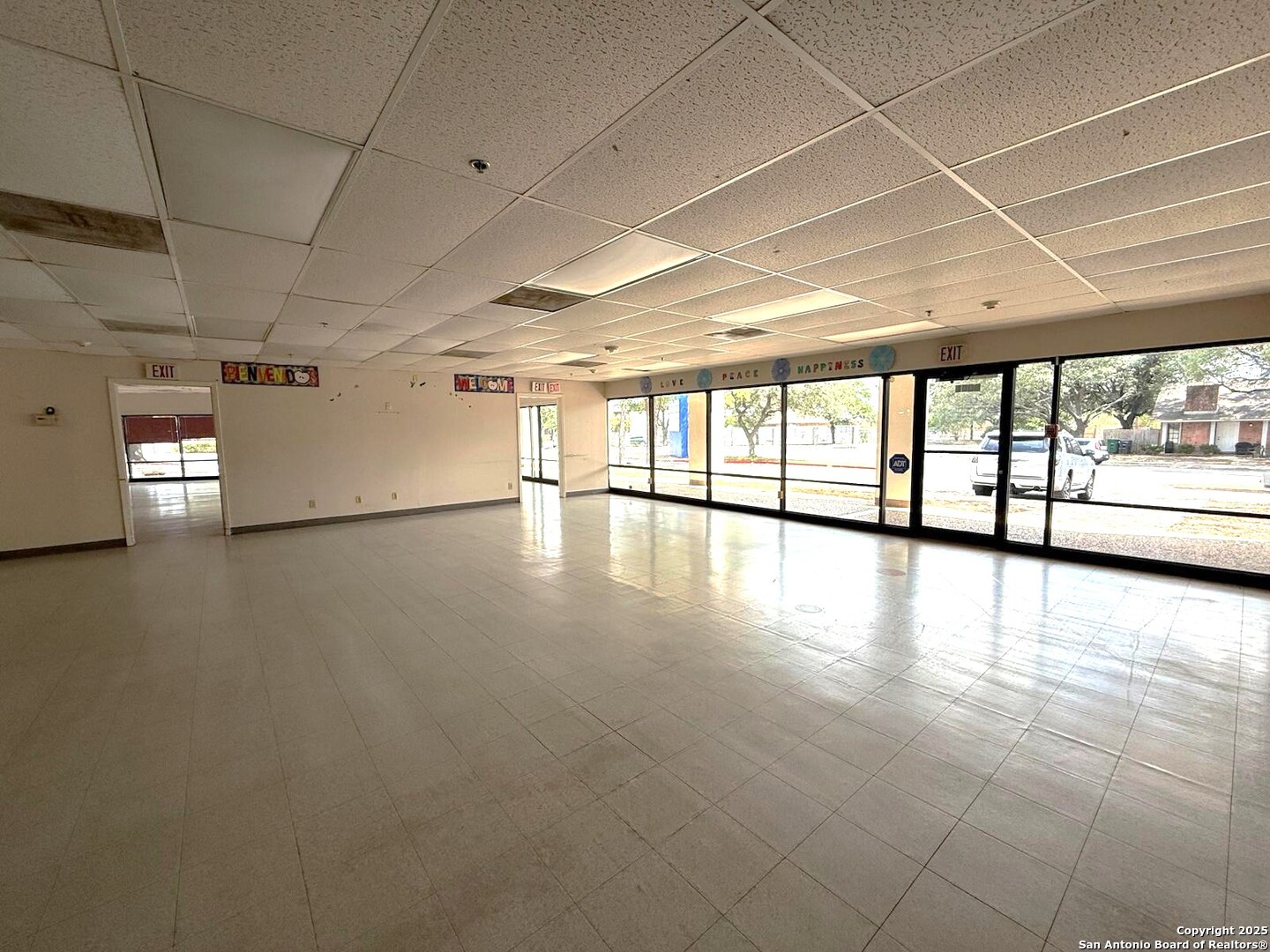 8001 Midcrown San Antonio TX 78218