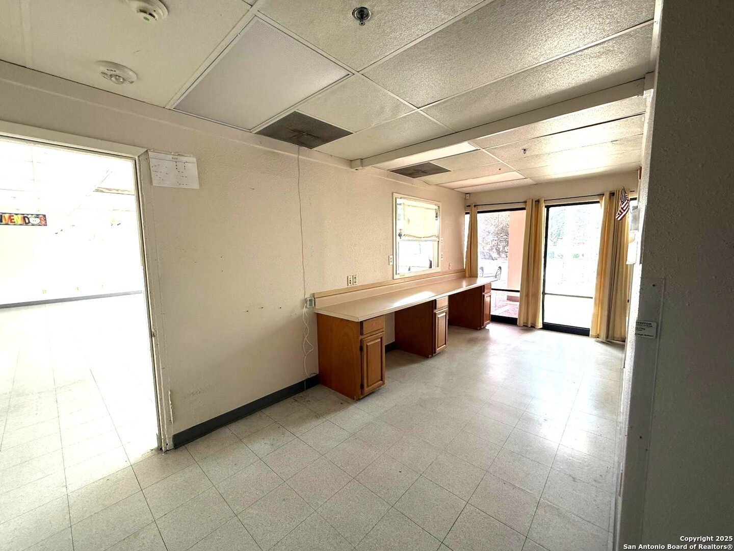 8001 Midcrown San Antonio TX 78218