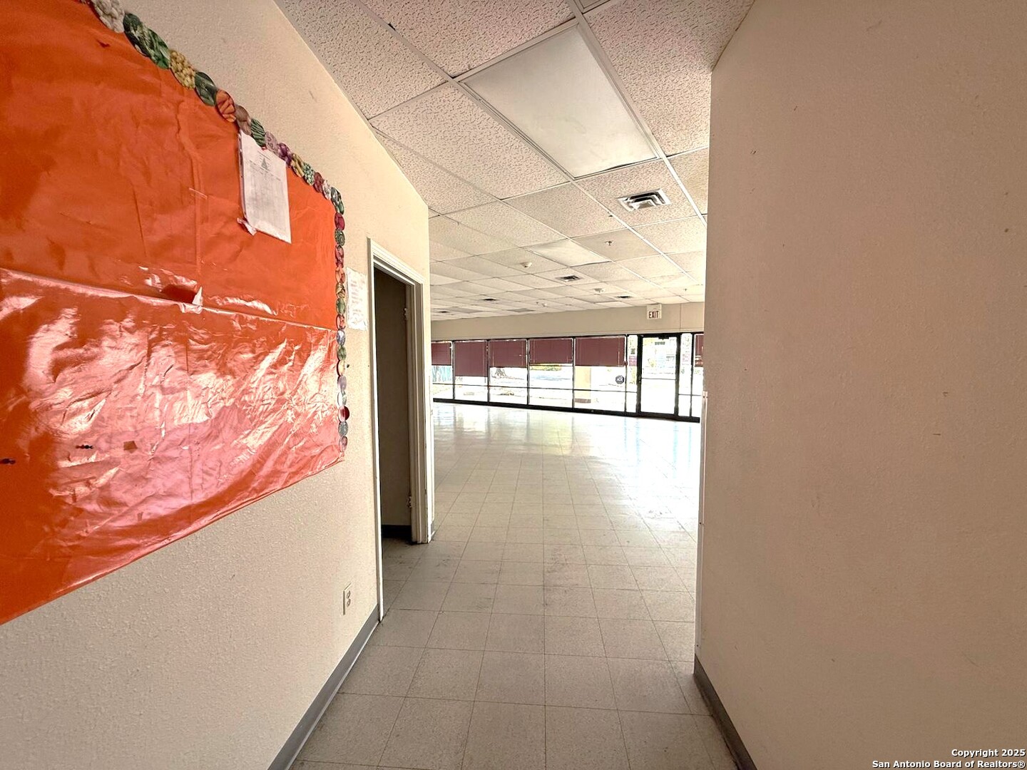 8001 Midcrown San Antonio TX 78218