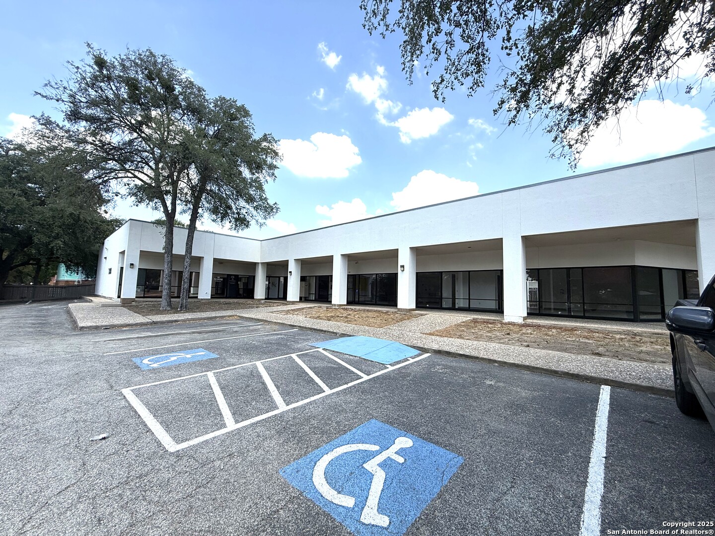 8001 Midcrown San Antonio TX 78218