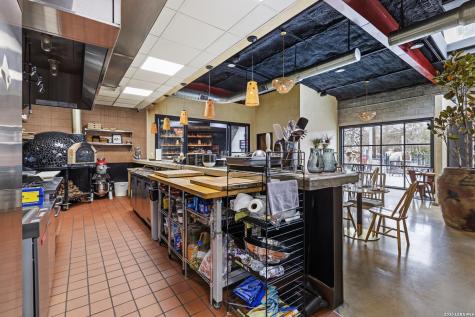 940 Alamo San Antonio TX 78205