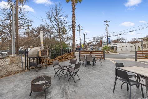 940 Alamo San Antonio TX 78205
