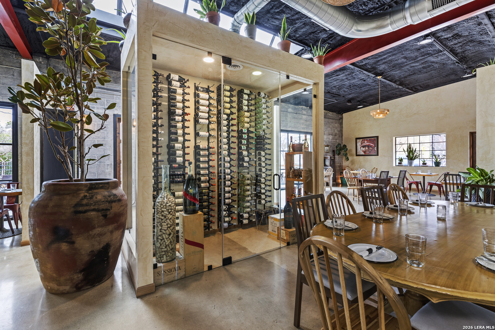 940 Alamo San Antonio TX 78205