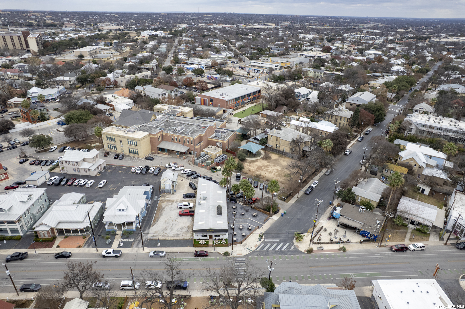 940 Alamo San Antonio TX 78205