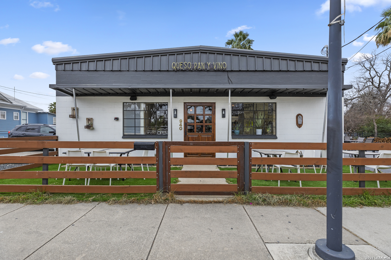 940 Alamo San Antonio TX 78205