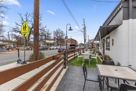 940 Alamo San Antonio TX 78205