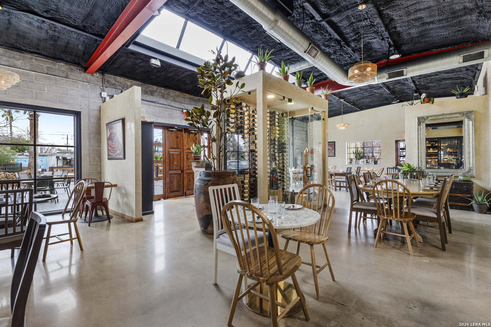 940 Alamo San Antonio TX 78205