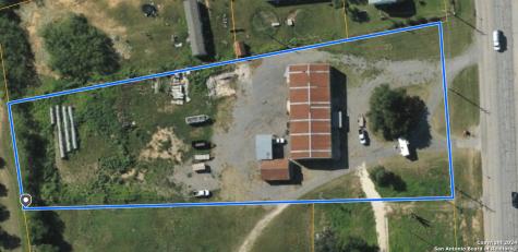 2119 10th Street Floresville TX 78114