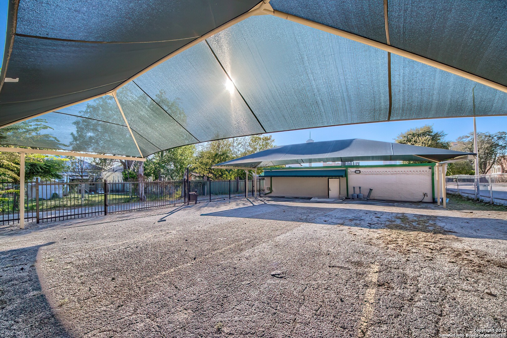 120 Mesquite San Antonio TX 78202