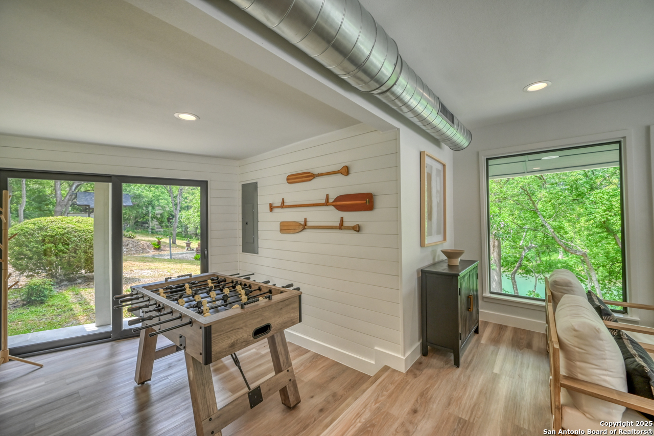 2865 Edgegrove Canyon Lake TX 78133