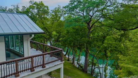 2865 Edgegrove Canyon Lake TX 78133