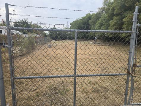250 Deerwood Drive San Antonio TX 78209
