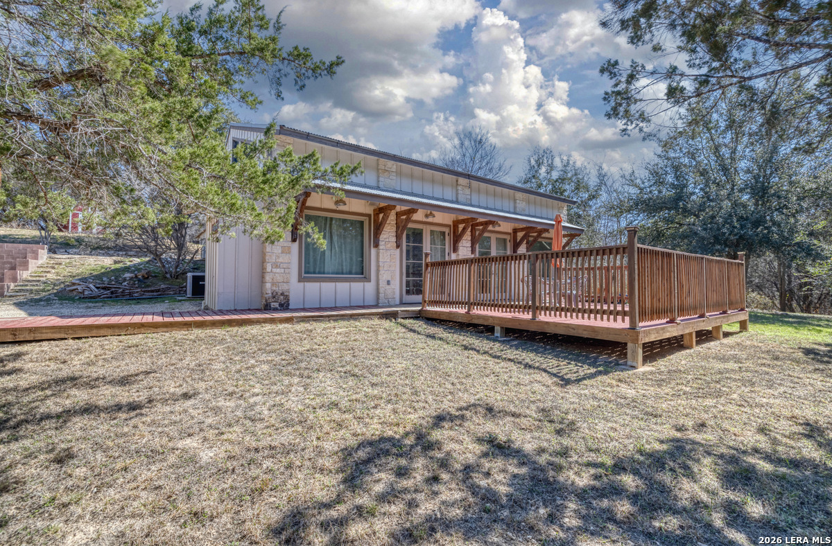 1352 Cr 350 Concan TX 78879