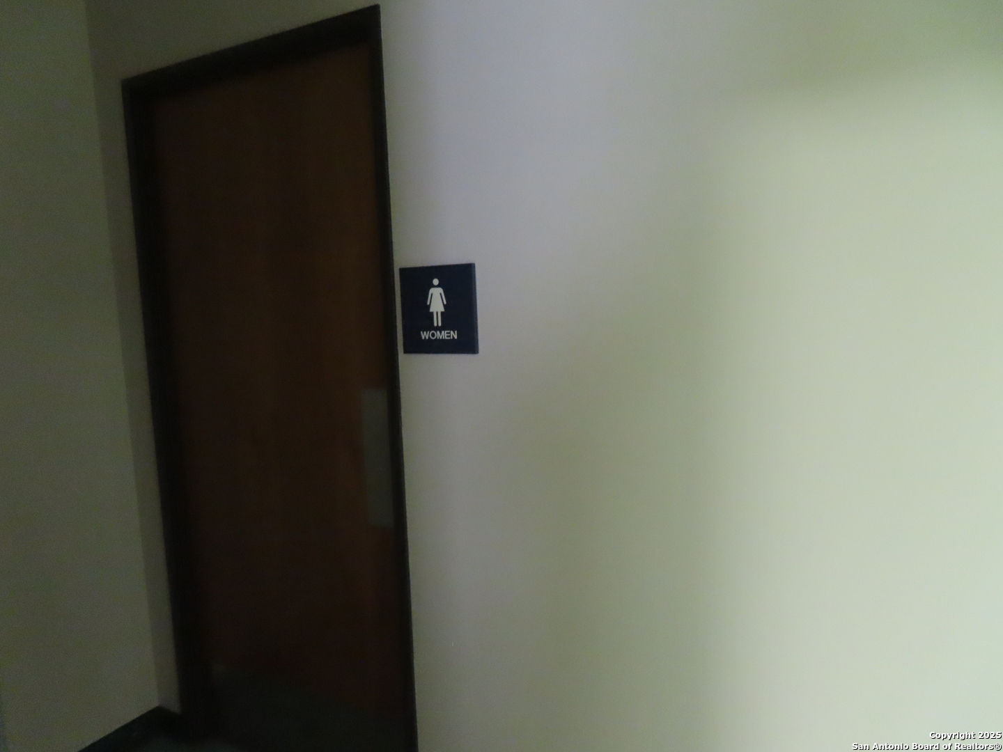 2614 W Commerce San Antonio TX 78207