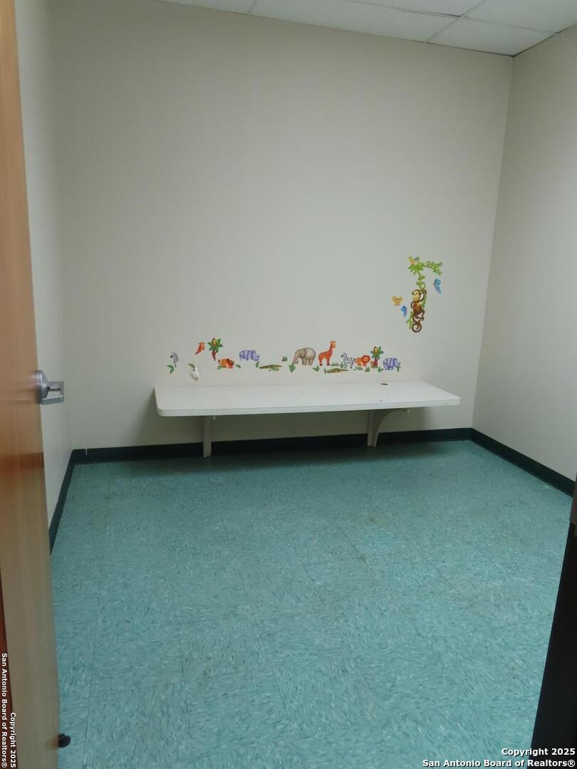 2614 W Commerce San Antonio TX 78207