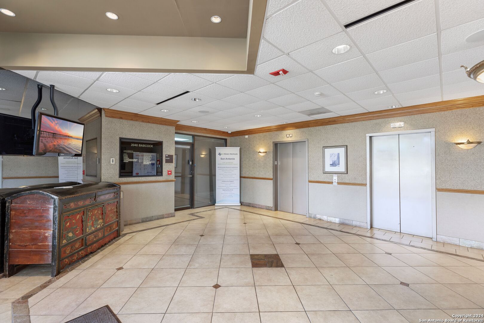 2040 Babcock Road San Antonio TX 78229