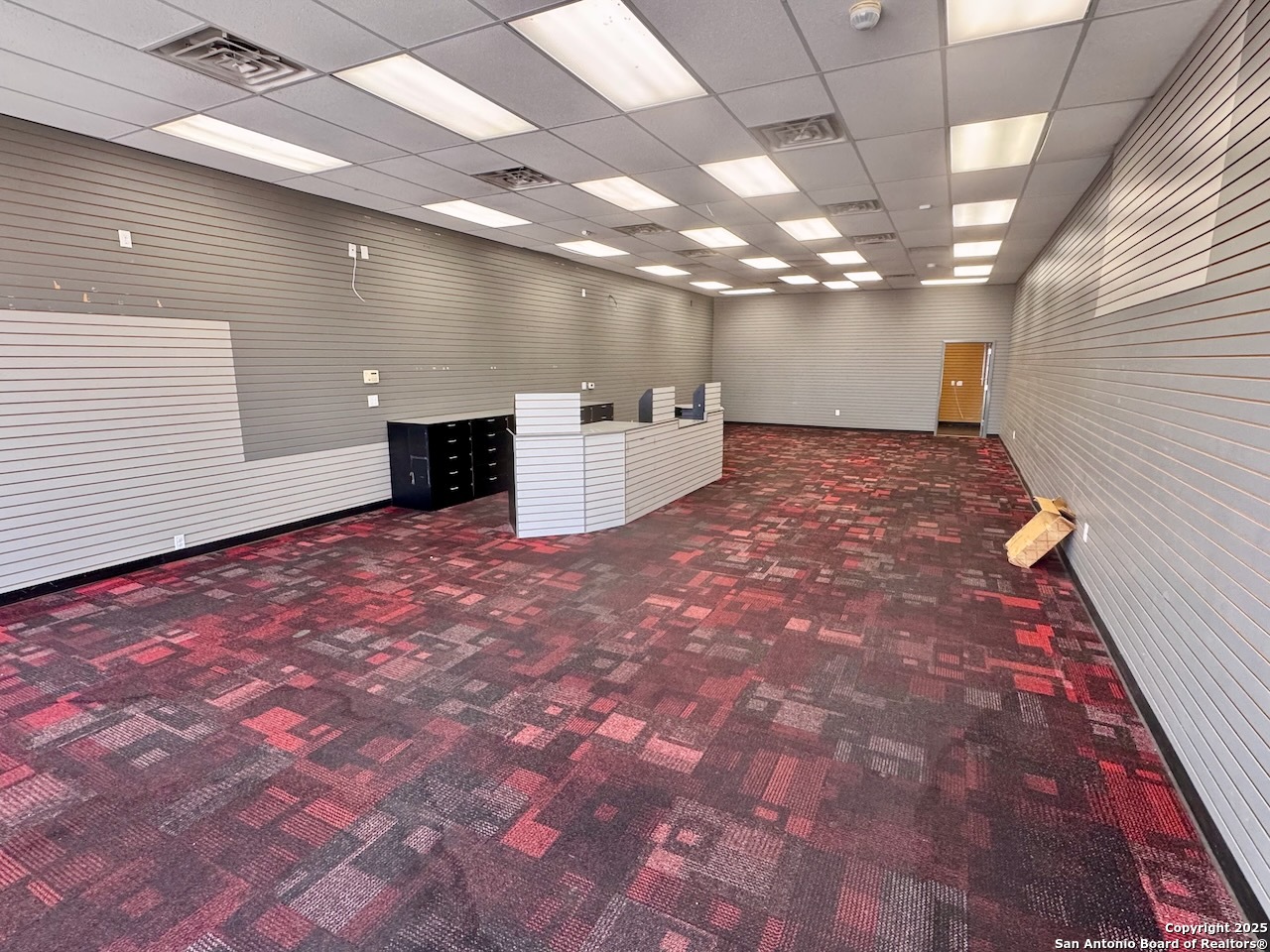 2128 W Oaklawn Pleasanton TX 78064