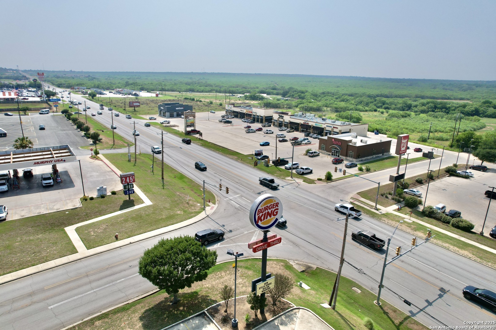 2128 W Oaklawn Pleasanton TX 78064