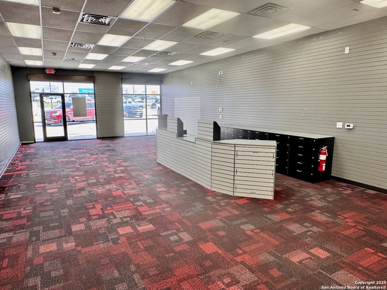 2128 W Oaklawn Pleasanton TX 78064