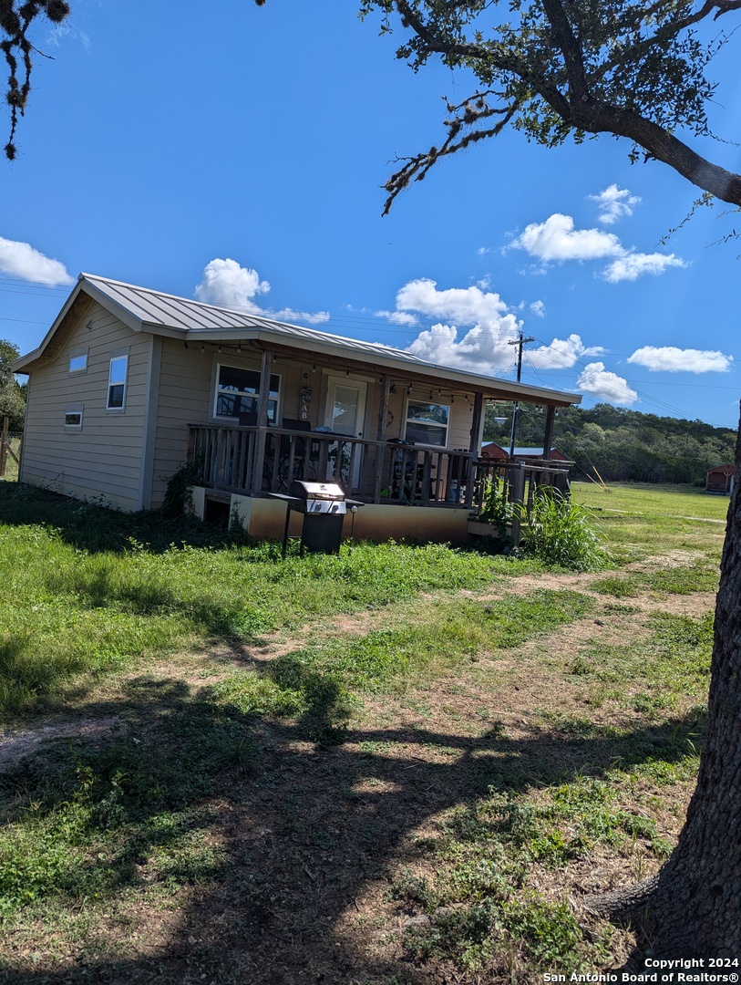 8161 State Highway 16 Pipe Creek TX 78063