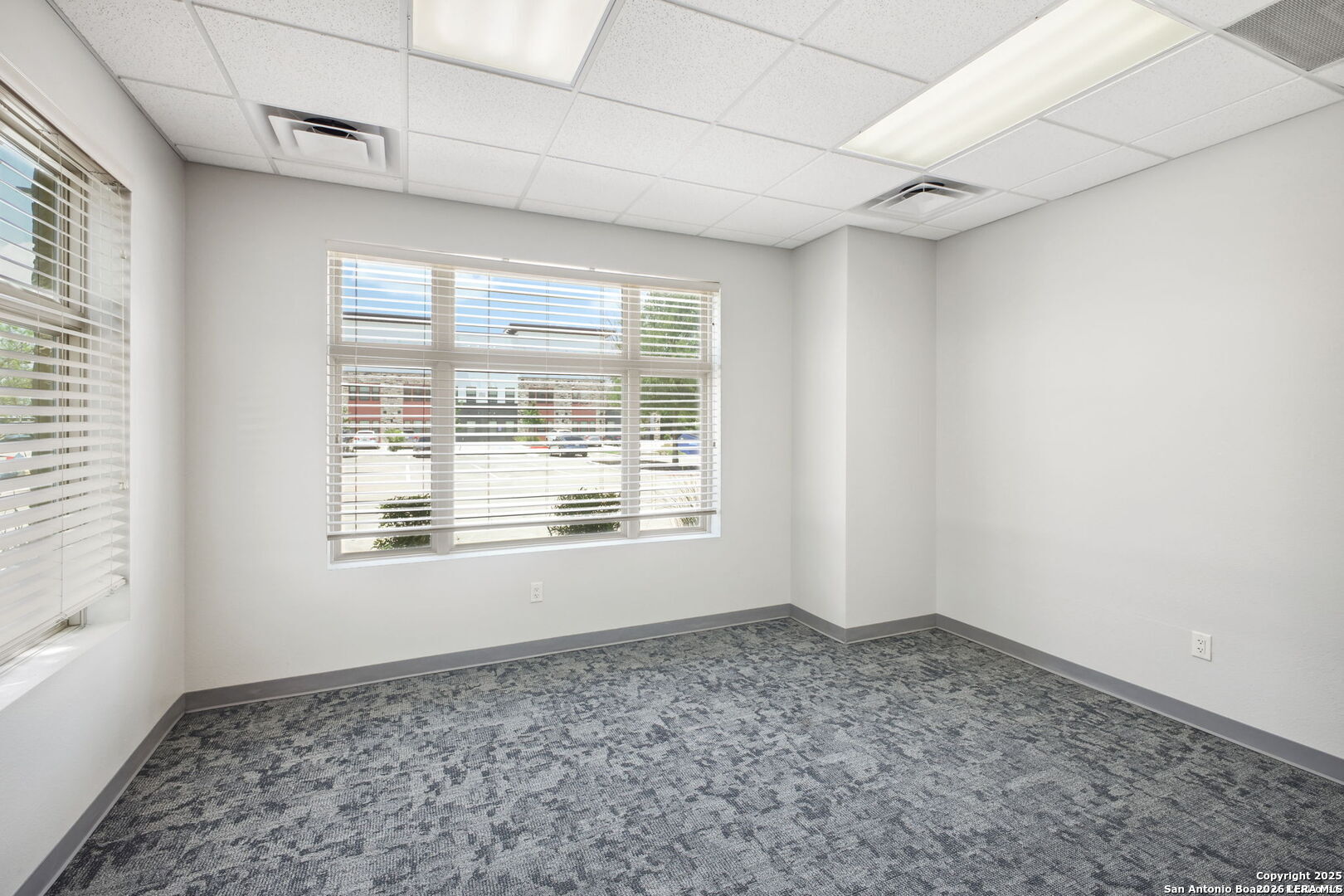 2 Spurs Lane San Antonio TX 78240