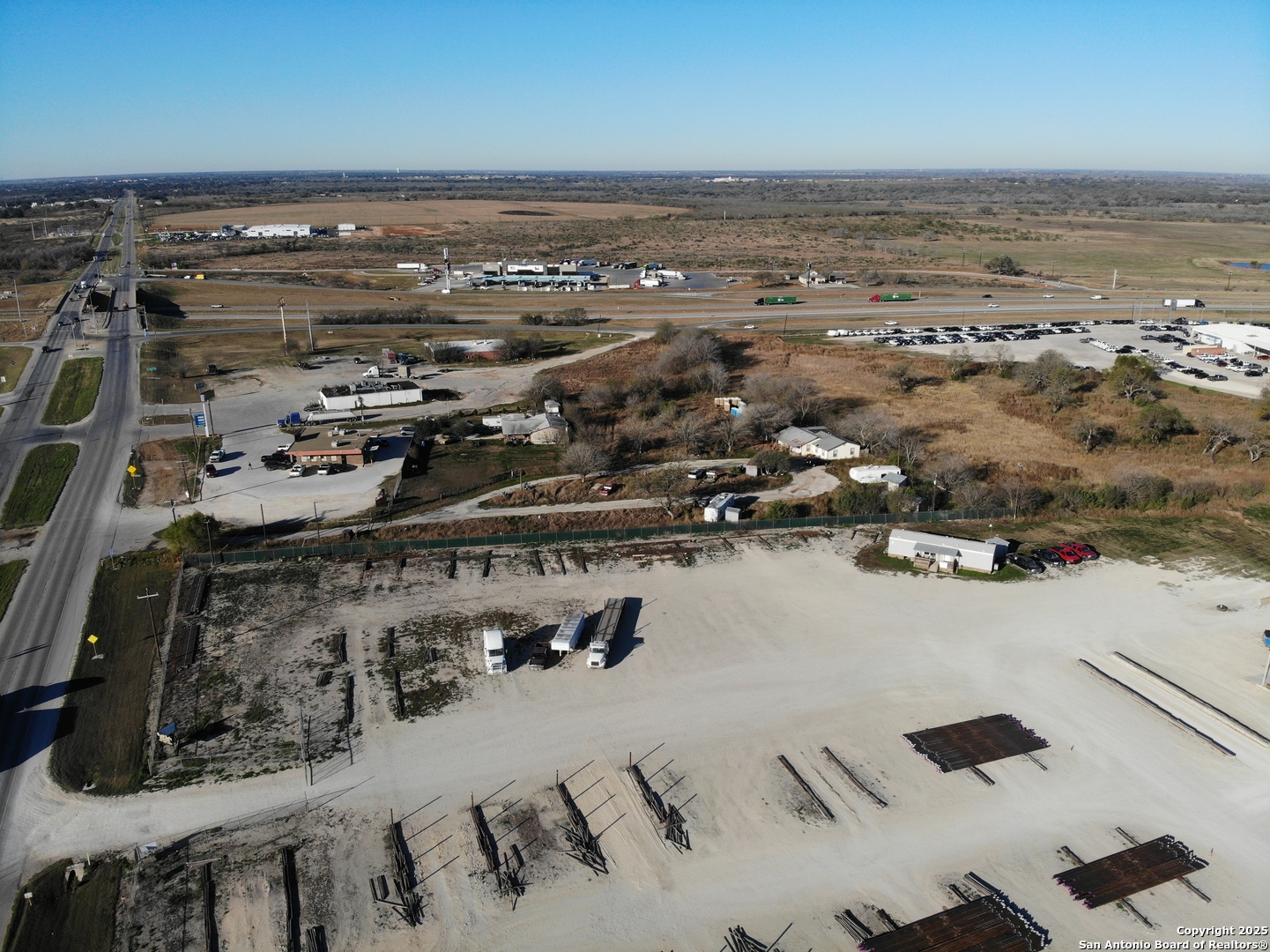 4550 E State Highway 97 Pleasanton TX 78064