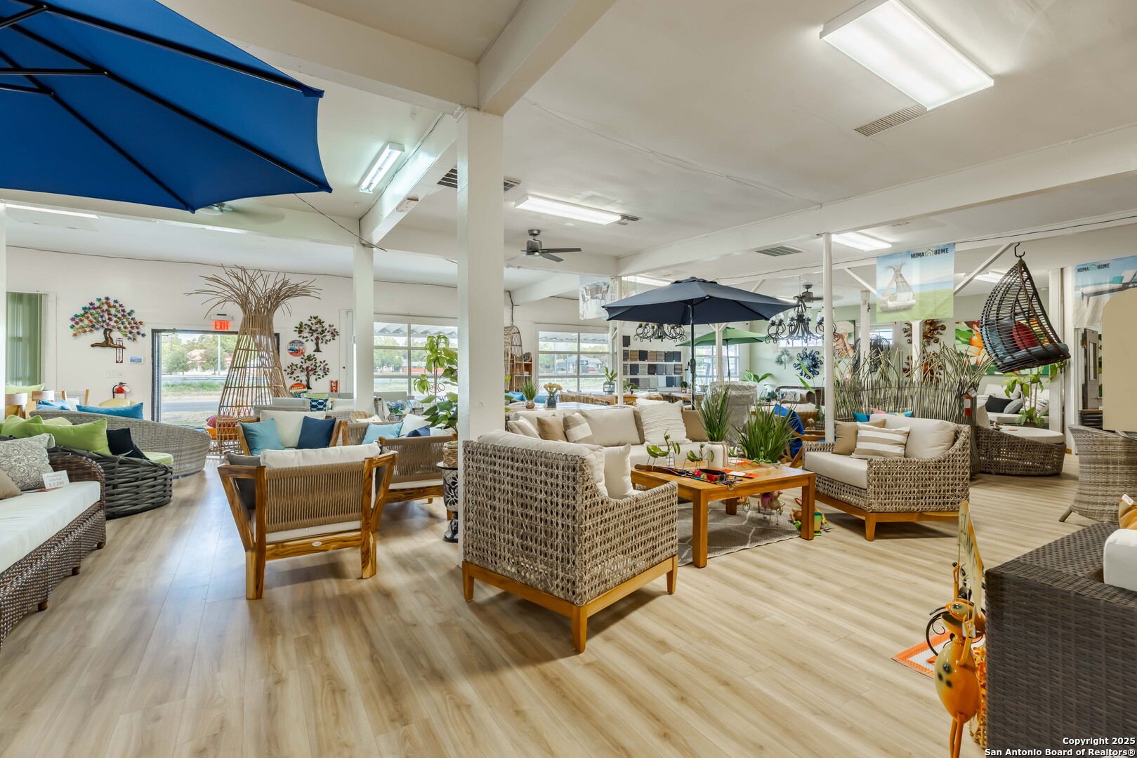 1950 Interstate 35 San Antonio TX 78208