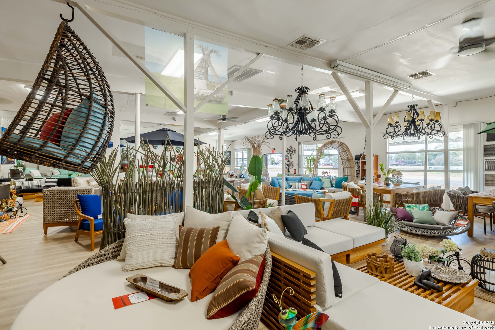 1950 Interstate 35 San Antonio TX 78208