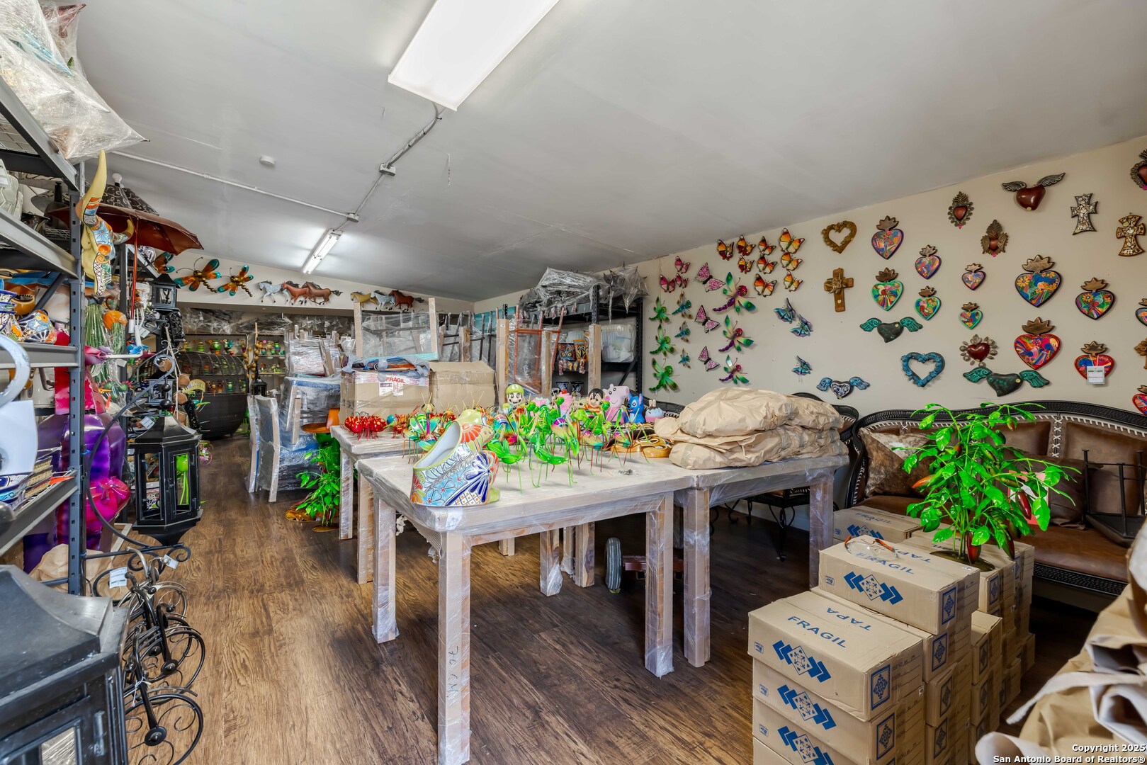 1950 Interstate 35 San Antonio TX 78208