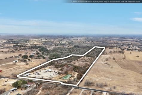 14319 Old Frio City Lytle TX 78052