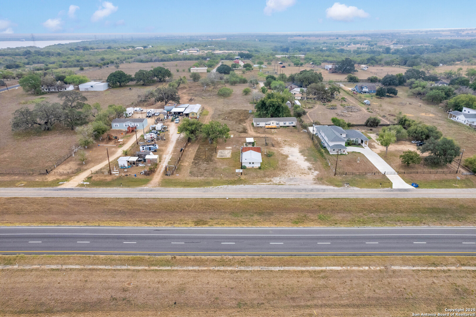 18460 S Ih 37 Elmendorf TX 78112