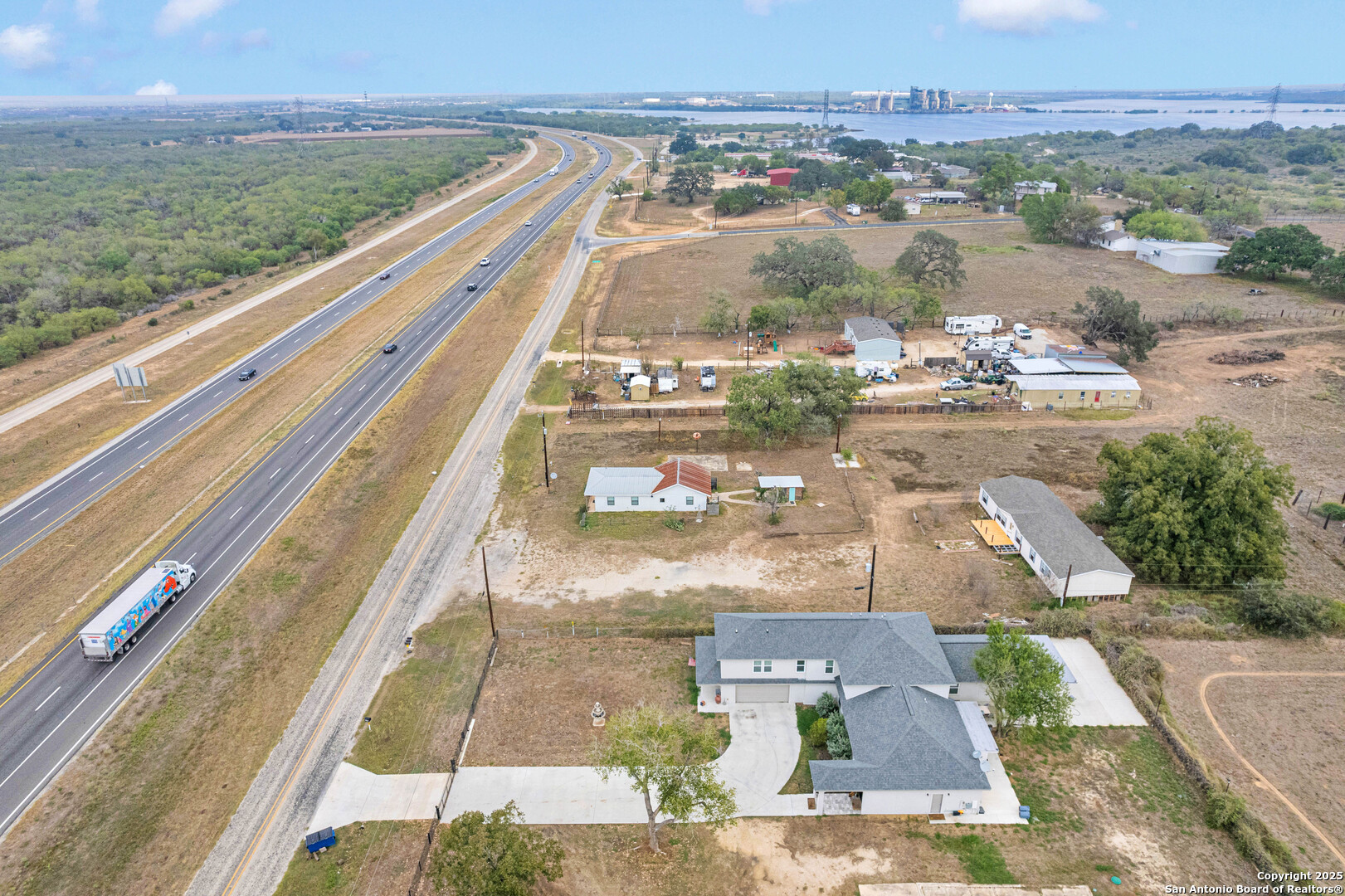 18460 S Ih 37 Elmendorf TX 78112