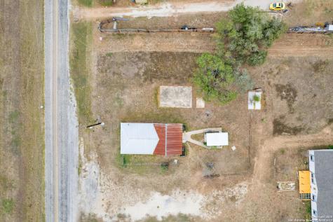 18460 S Ih 37 Elmendorf TX 78112
