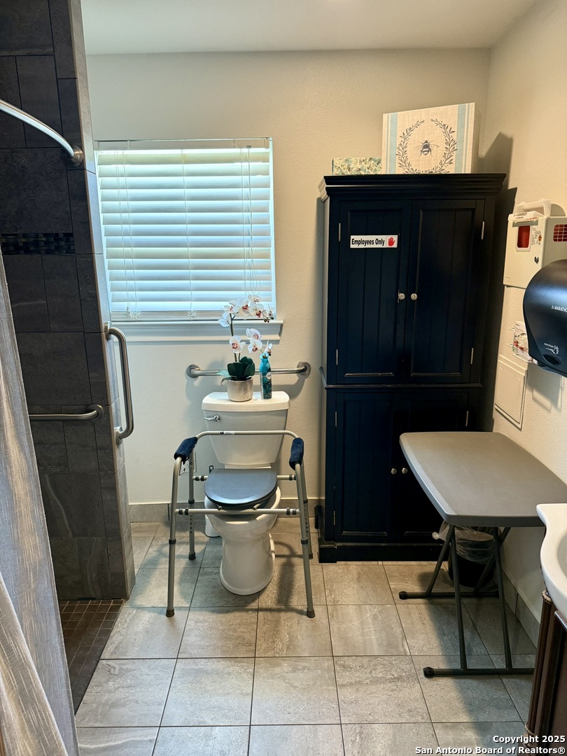 8919 Saddle Trail San Antonio TX 78255