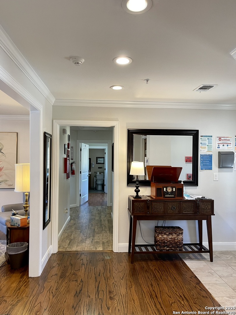 8919 Saddle Trail San Antonio TX 78255