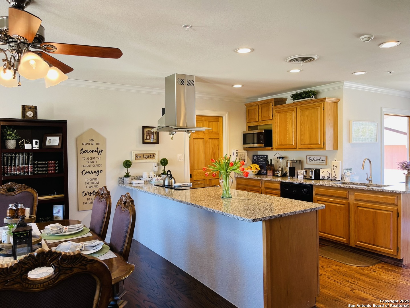 8919 Saddle Trail San Antonio TX 78255