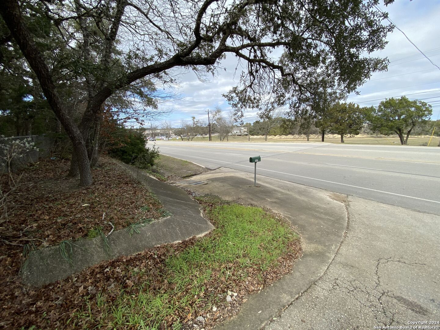 1480 S Main Street Boerne TX 78006