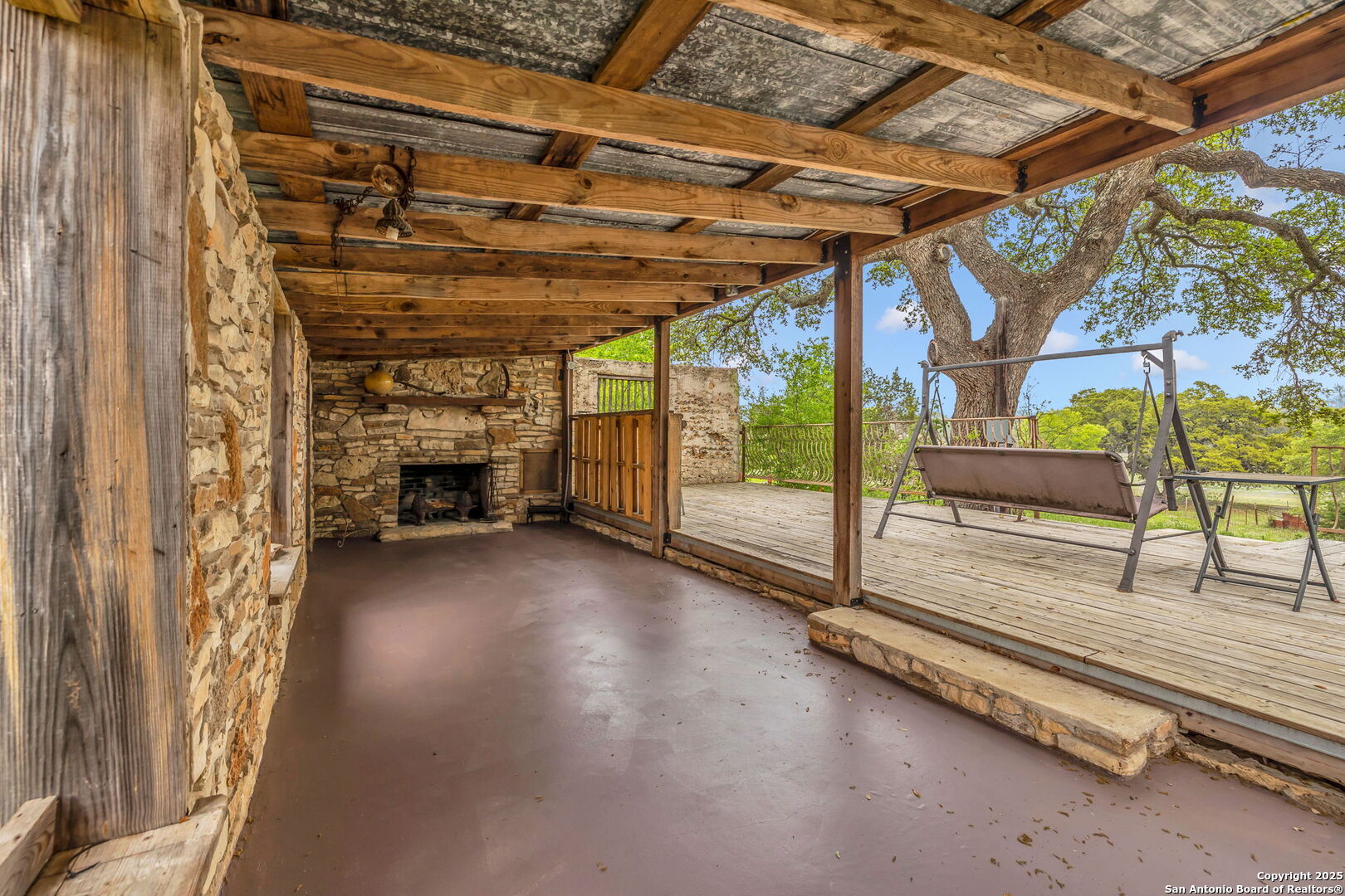 123 Rocky Road Hye TX 78635