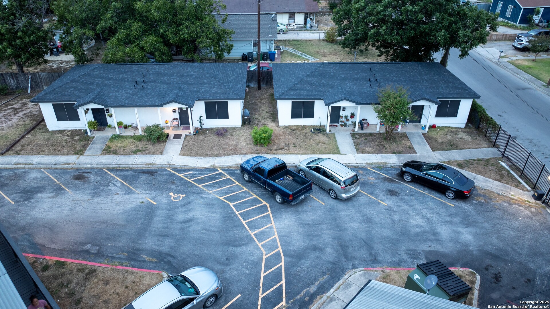 1103, 1318, 820 New Laredo/willow/frank San Antonio TX 78211