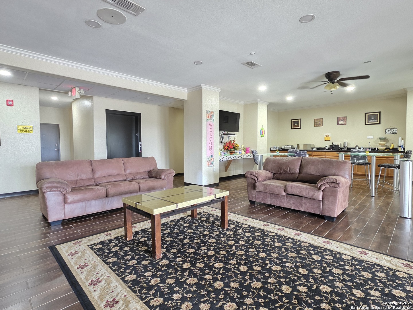 949 W Main Street York Town TX 78164