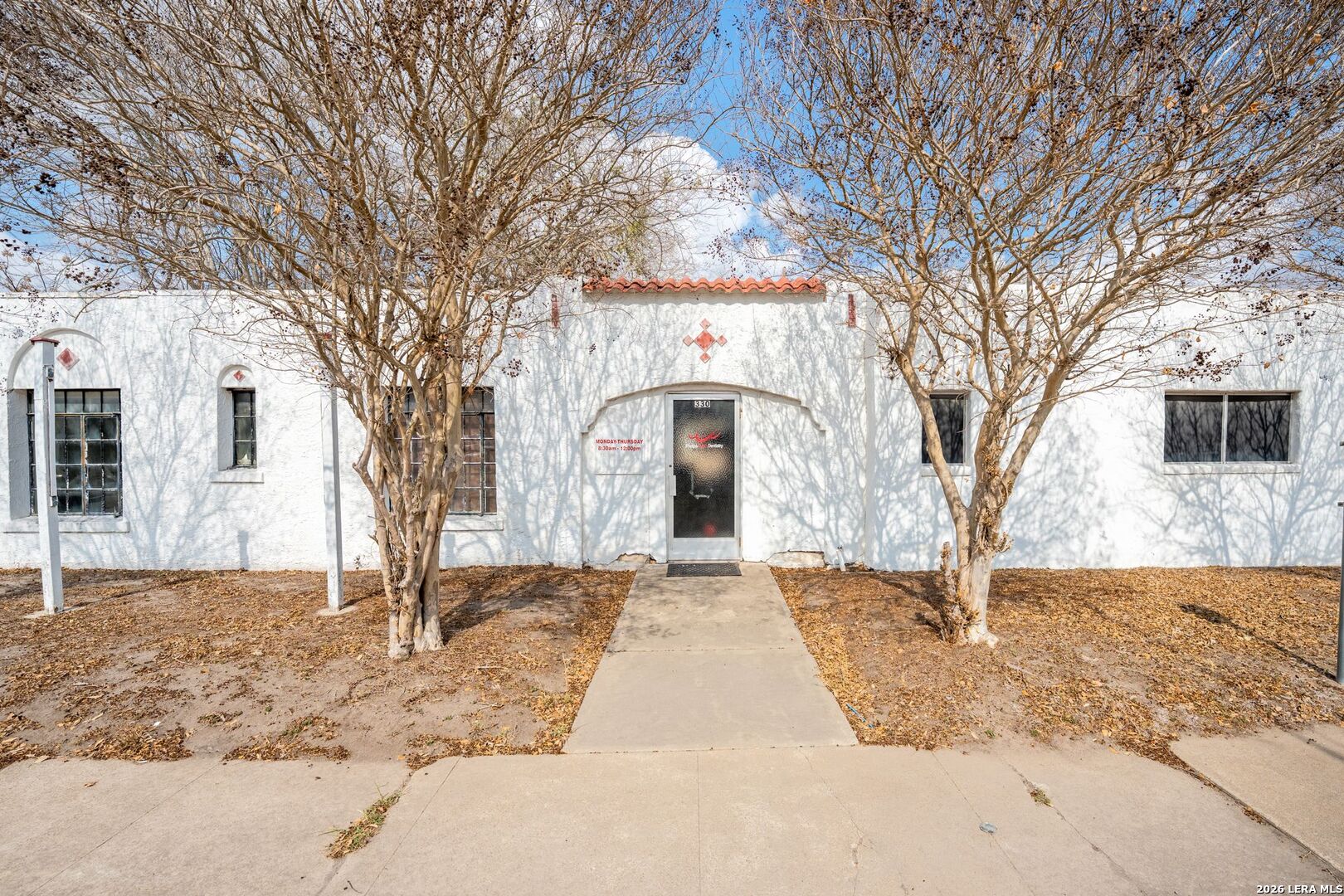 330 W Live Oak Street Kenedy TX 78119