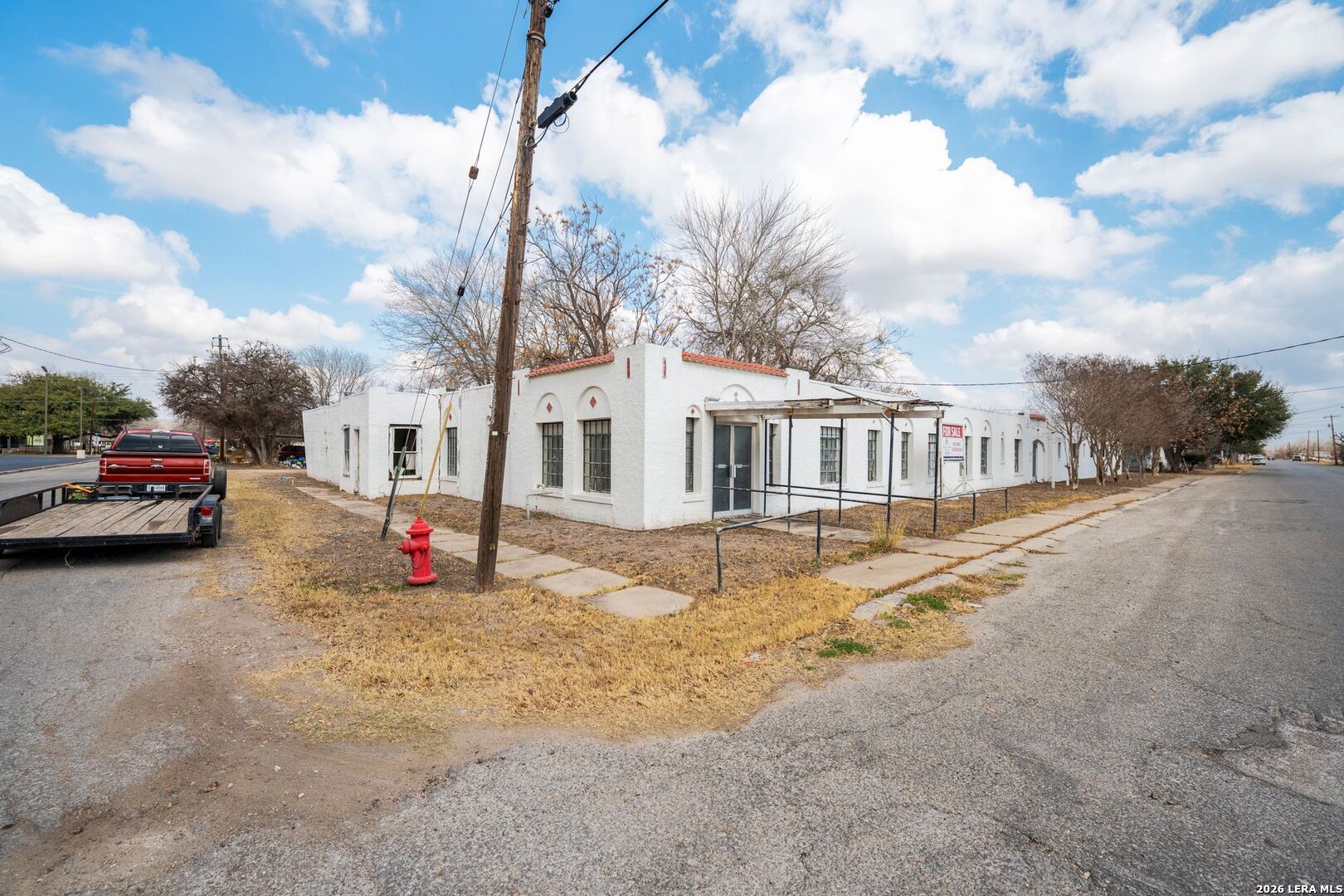 330 W Live Oak Street Kenedy TX 78119