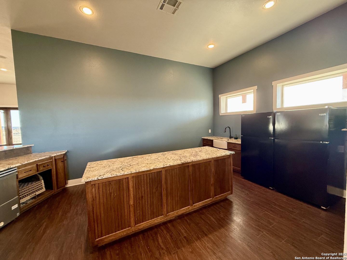 3125 Cr 212 Bertram TX 78605