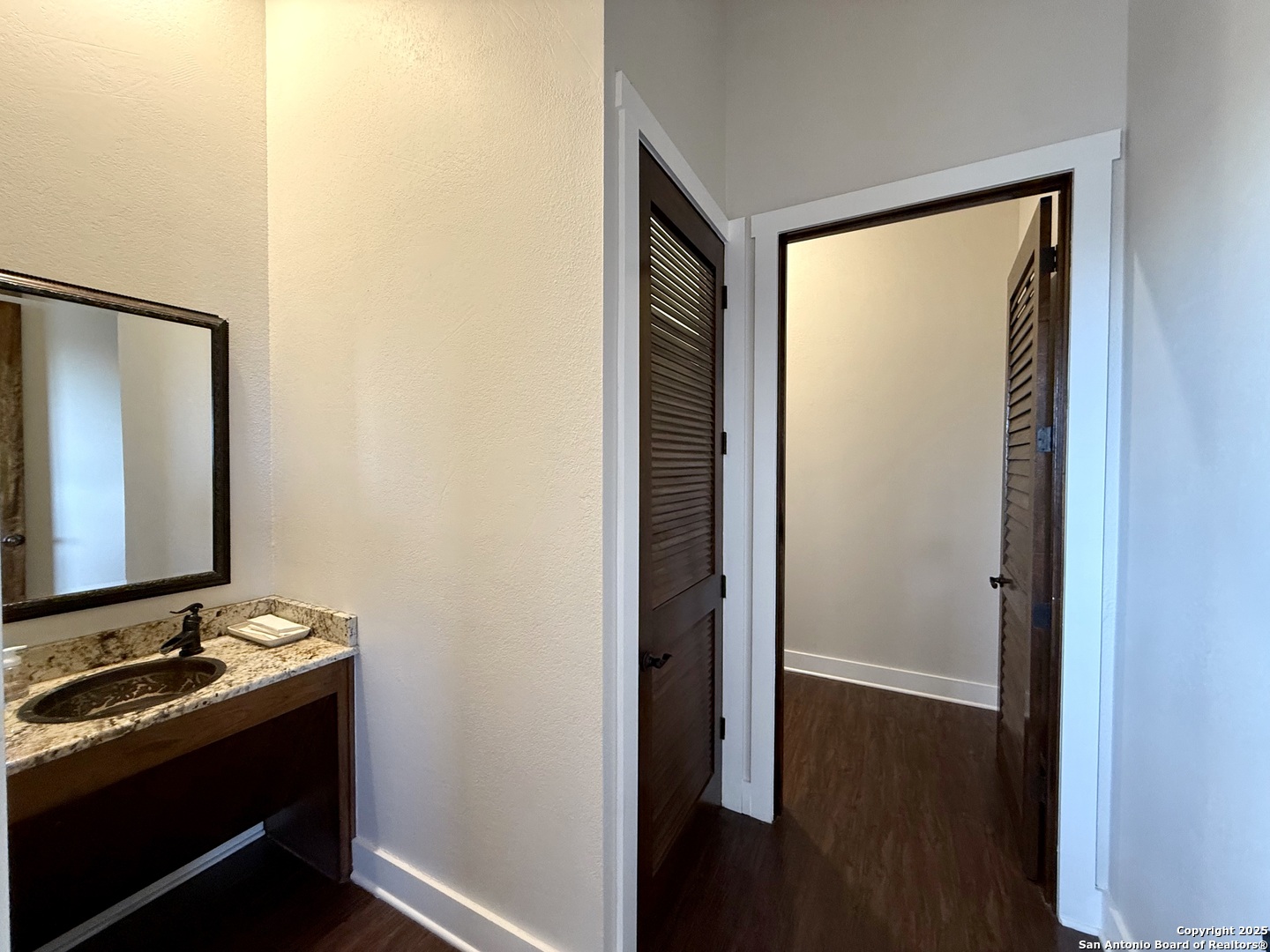 3125 Cr 212 Bertram TX 78605