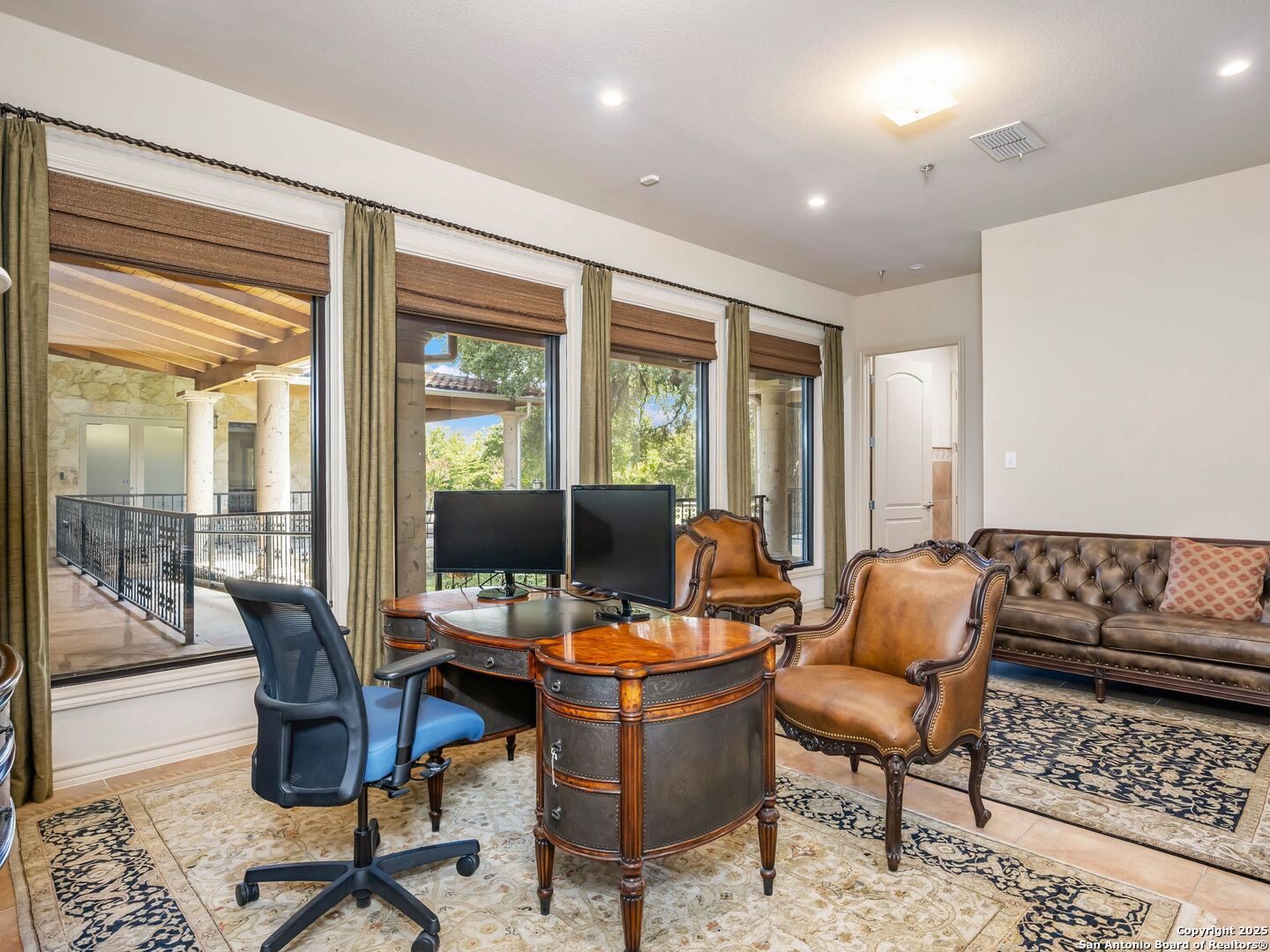 5150 N Loop 1604 San Antonio TX 78249